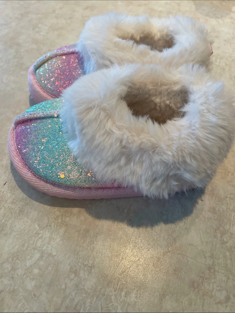 Wonder Nation Slippers